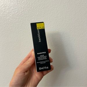 bareMinerals barepro 24 hr performance wear foundation